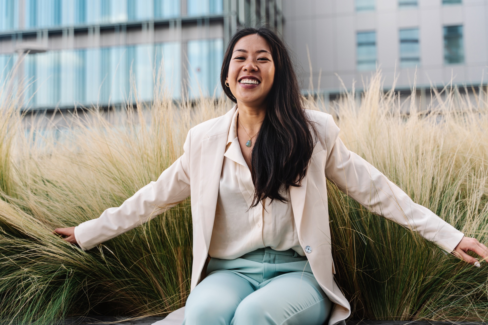 Portrait of happy young asian professional woman in the city - Business freedom and success